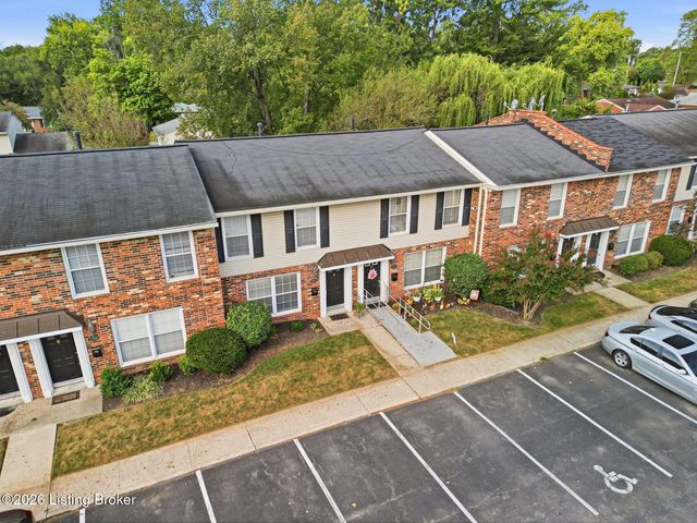 1262 Westlynne Way, Louisville, KY 40222