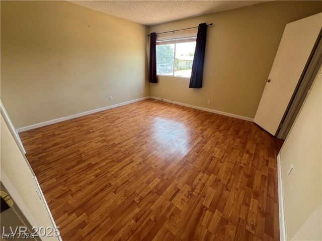 6430 Alomar Avenue, Las Vegas, NV 89118