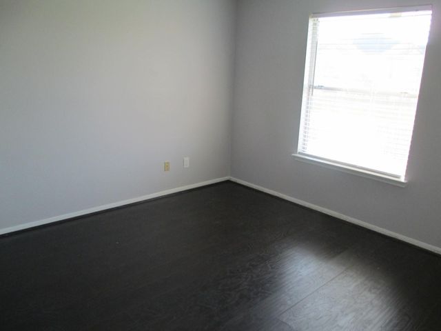 16714 Cheshire Place Drive, Houston, TX 77083