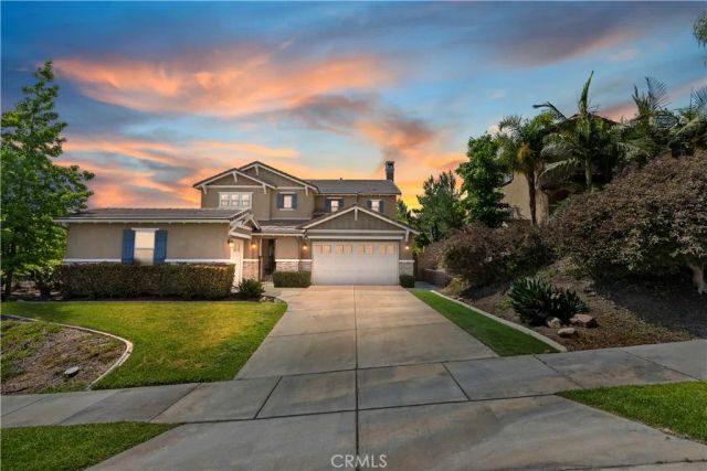 8851 Soothing Court, Corona, CA 92883
