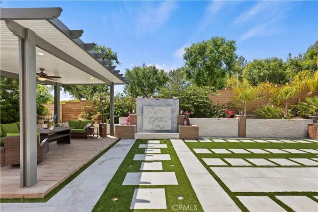 8851 Soothing Court, Corona, CA 92883