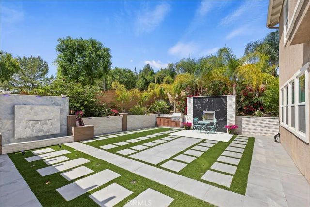 8851 Soothing Court, Corona, CA 92883