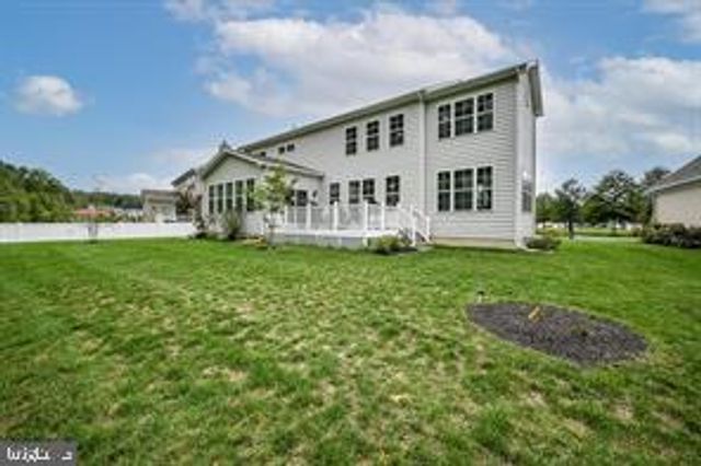 129 MERIDIAN BLVD, Bear, DE 19701