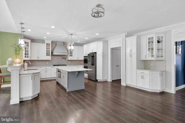 129 MERIDIAN BLVD, Bear, DE 19701