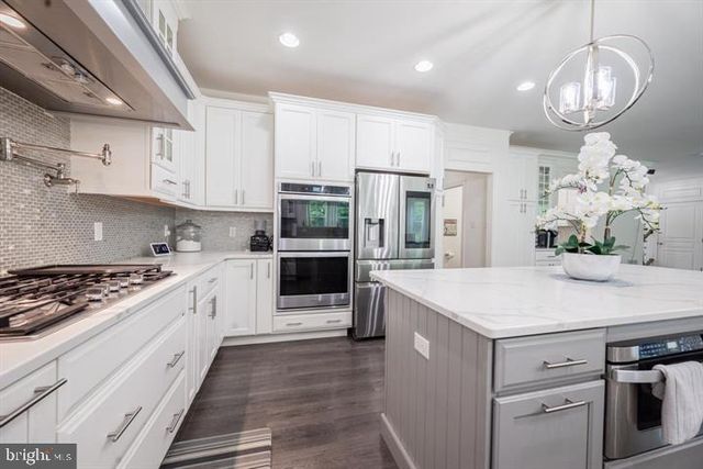 129 MERIDIAN BLVD, Bear, DE 19701