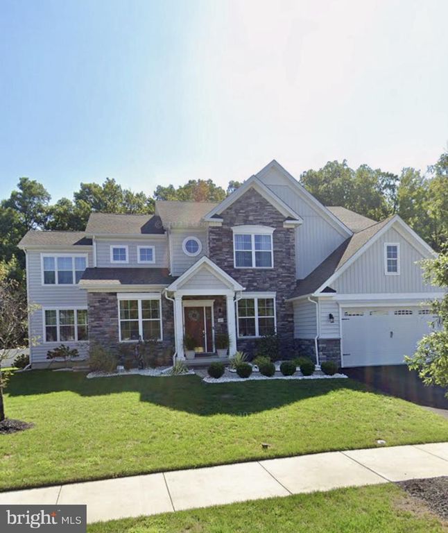 129 MERIDIAN BLVD, Bear, DE 19701
