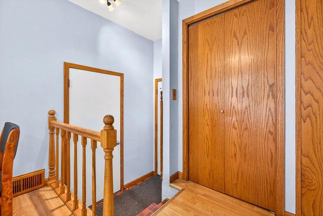 549 N LINWOOD AVENUE, Appleton, WI 54914