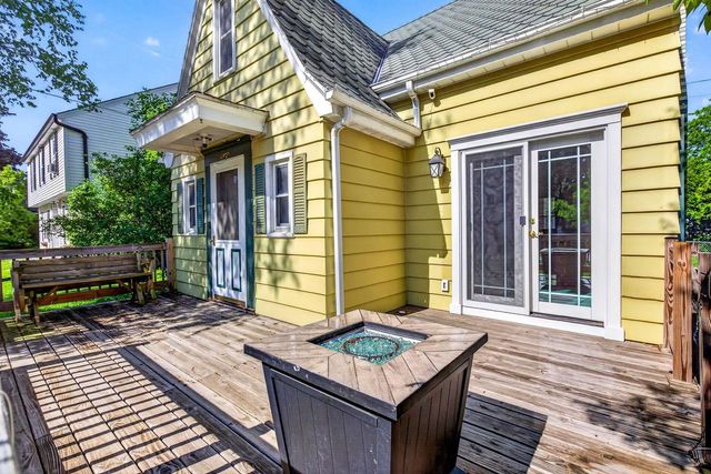 549 N LINWOOD AVENUE, Appleton, WI 54914