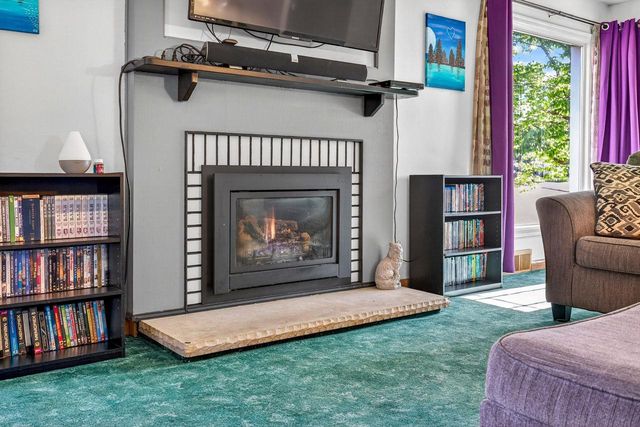 549 N LINWOOD AVENUE, Appleton, WI 54914