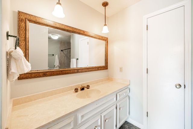 121 Tanasi Shr, Gallatin, TN 37066