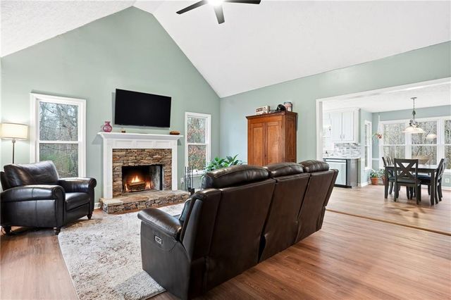 125 Cardinal Court, Covington, GA 30016