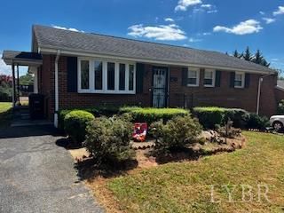 1524 Liggates Road, Lynchburg, VA 24502