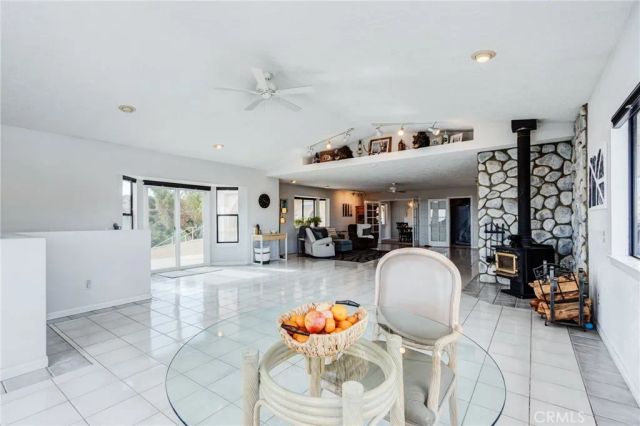 8384 Highland Court, Oak Hills, CA 92344