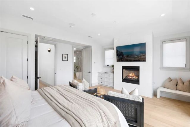 503 L Street, Newport Beach, CA 92661