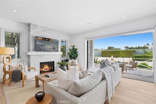 503 L Street, Newport Beach, CA 92661