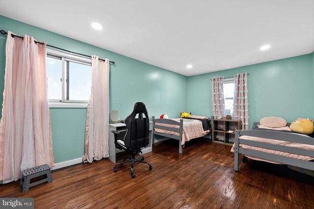 550 PENN AVE, Glenside, PA 19038