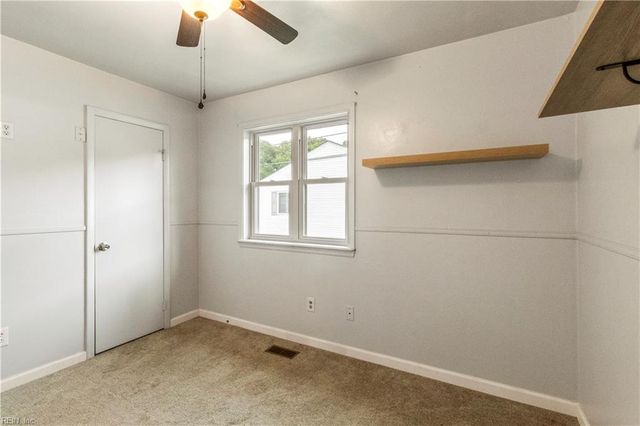 3544 Faraday LN, Virginia Beach, VA 23452