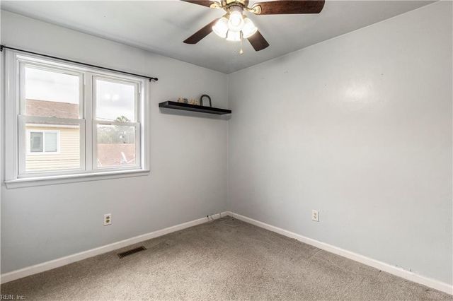 3544 Faraday LN, Virginia Beach, VA 23452