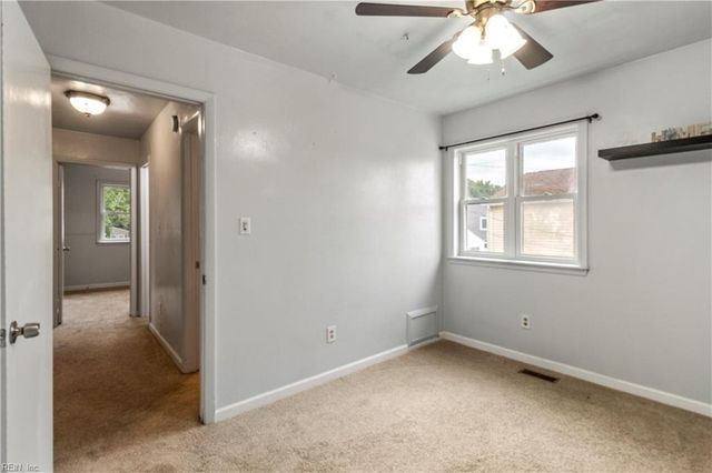 3544 Faraday LN, Virginia Beach, VA 23452