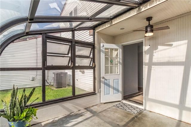 3544 Faraday LN, Virginia Beach, VA 23452
