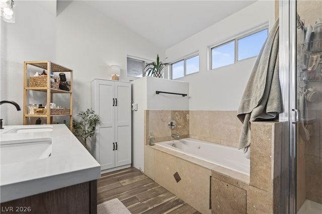 7236 Tealwood Street, Las Vegas, NV 89131