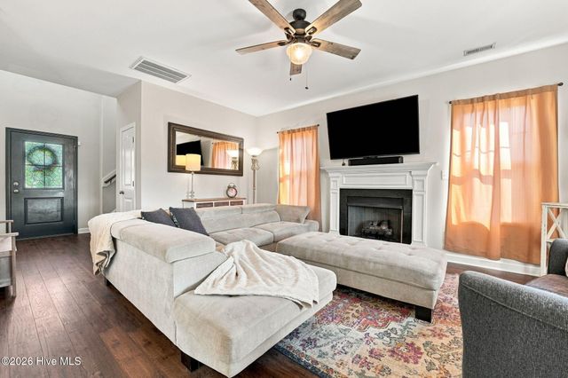 1919 Sweetfern Place, Aberdeen, NC 28315