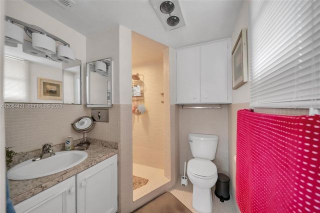 4613 SE 5th Avenue 210, Cape Coral, FL 33904