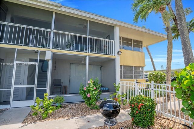 4613 SE 5th Avenue 210, Cape Coral, FL 33904