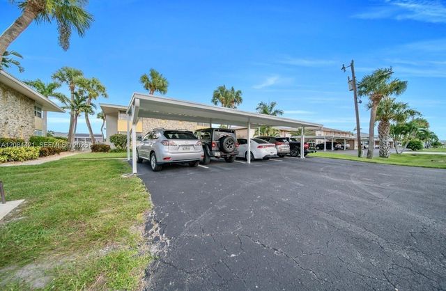 4613 SE 5th Avenue 210, Cape Coral, FL 33904
