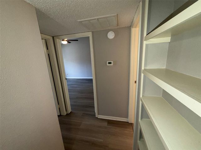 2120 El Paseo Street 2312, Houston, TX 77054