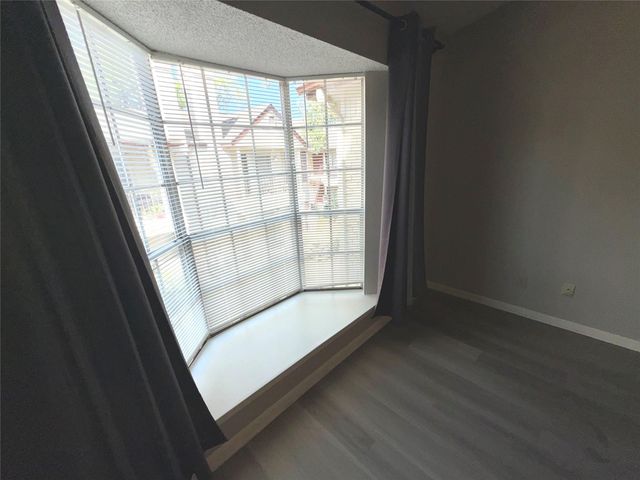 2120 El Paseo Street 2312, Houston, TX 77054