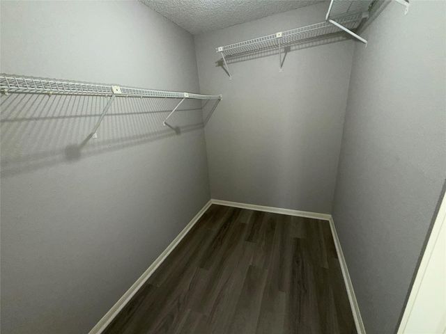 2120 El Paseo Street 2312, Houston, TX 77054
