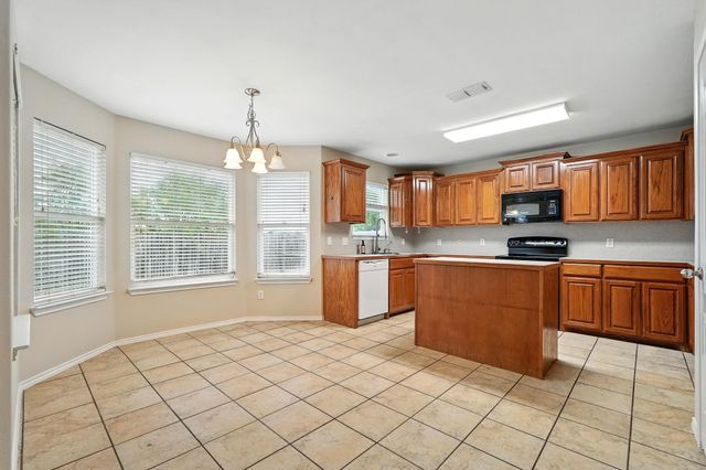 6642 Sutherland Street, Abilene, TX 79606