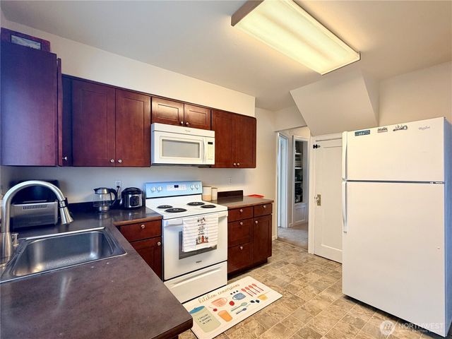 6014 Pacific Avenue, Tacoma, WA 98408