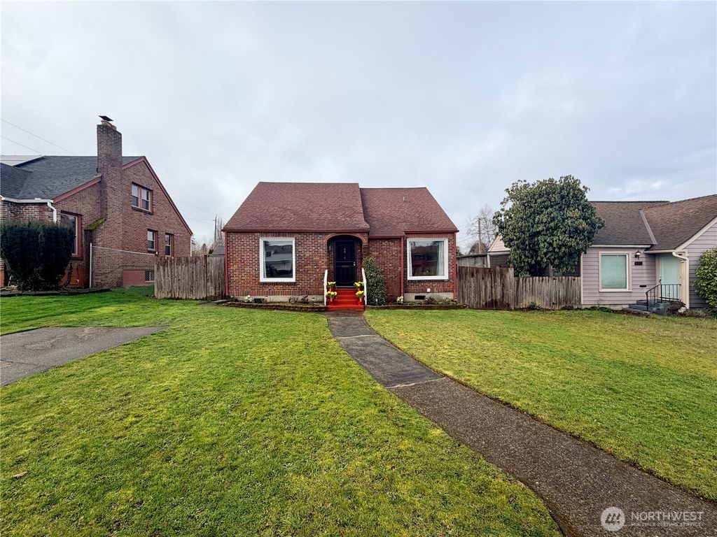 6014 Pacific Avenue, Tacoma, WA 98408