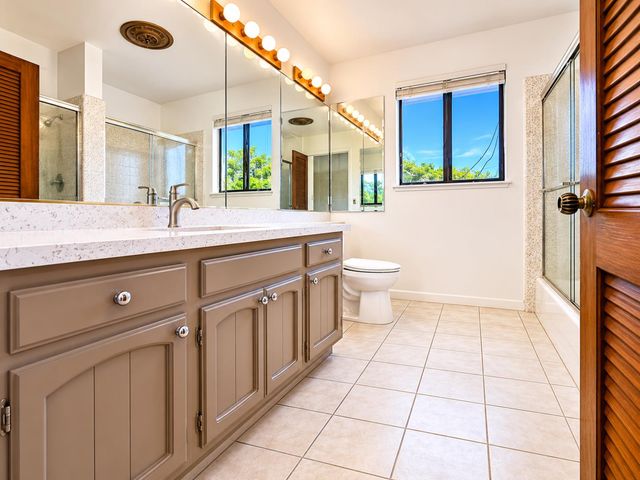 300 Ridgeway Road, Woodside, CA 94062