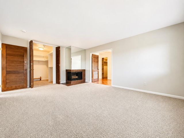 300 Ridgeway Road, Woodside, CA 94062