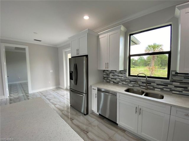 4362 40th ST NE, Naples, FL 34120