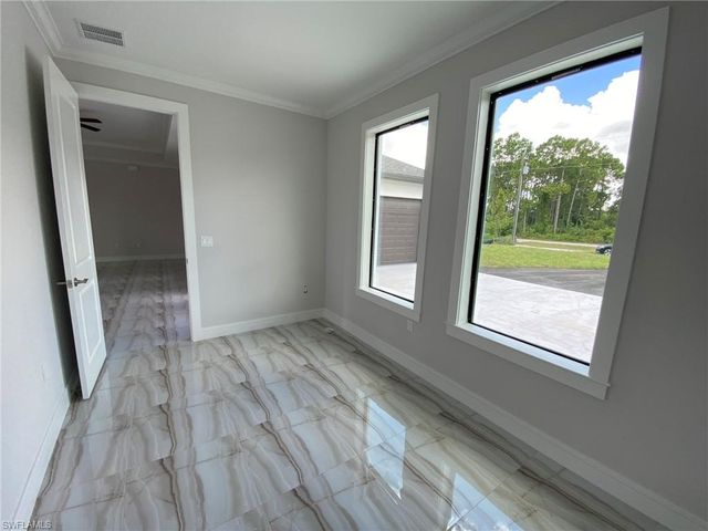 4362 40th ST NE, Naples, FL 34120