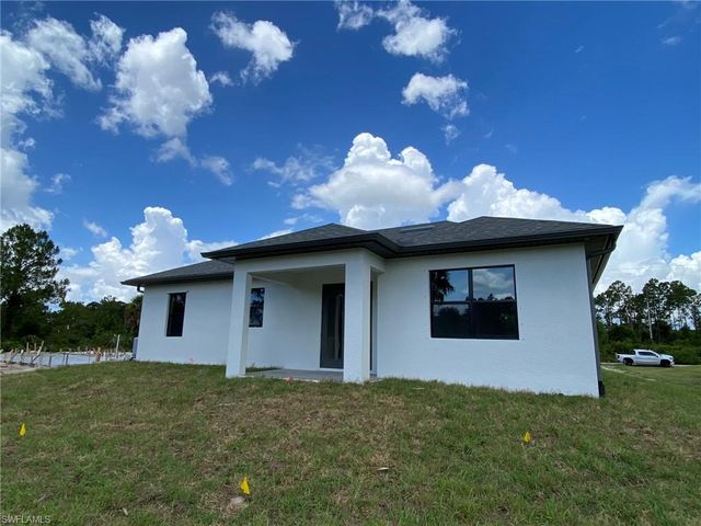4362 40th ST NE, Naples, FL 34120