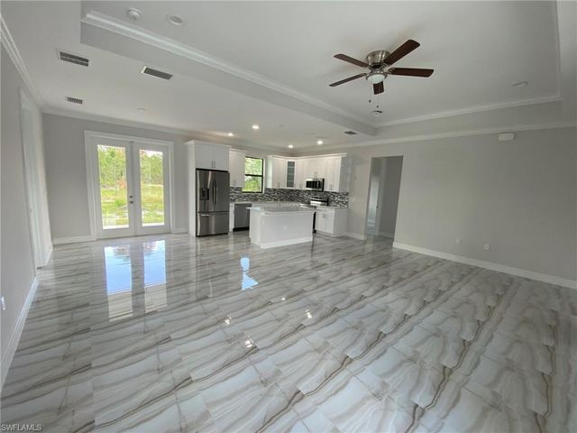 4362 40th ST NE, Naples, FL 34120