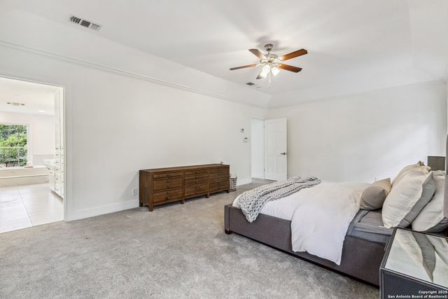 302 Bluffcove, San Antonio, TX 78216