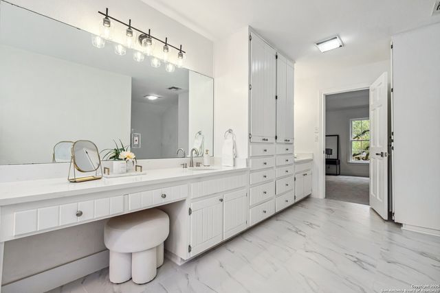 302 Bluffcove, San Antonio, TX 78216