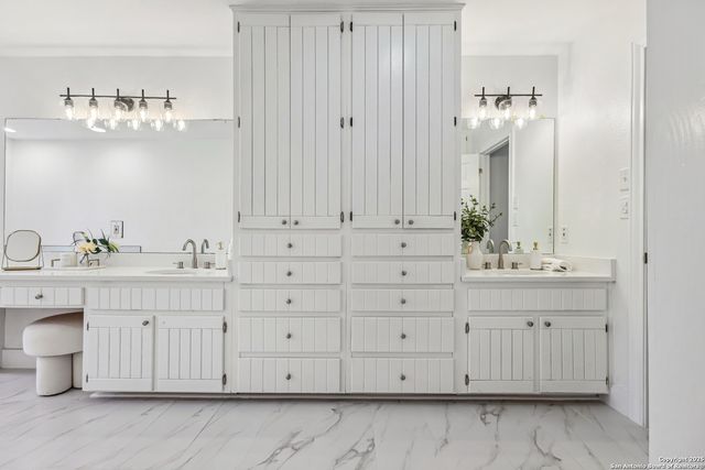 302 Bluffcove, San Antonio, TX 78216