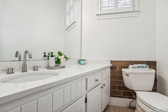 302 Bluffcove, San Antonio, TX 78216