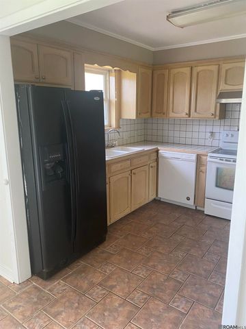 13428 Hilbert Young Rd, Gonzales, LA 70737