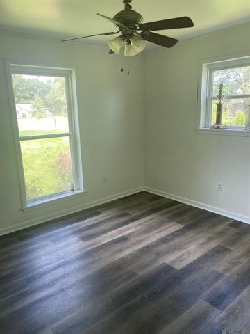 13428 Hilbert Young Rd, Gonzales, LA 70737