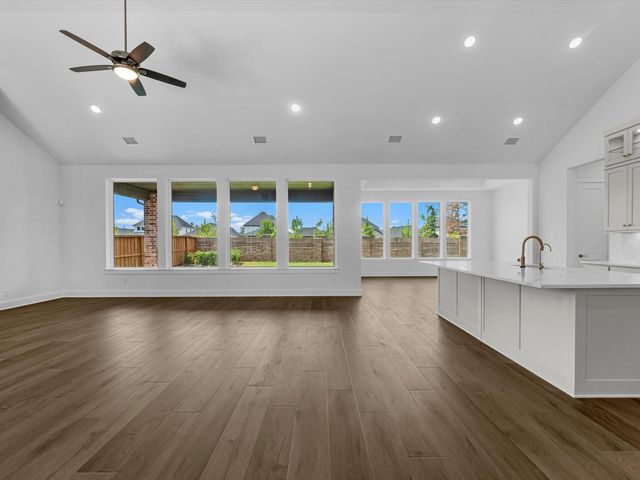 5031 Burkland Woods Drive, Spring, TX 77386