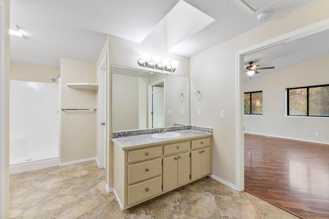 111 Lance Drive, Grants Pass, OR 97526