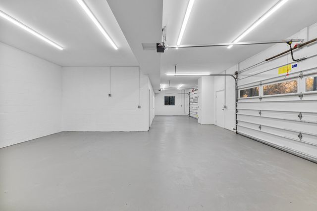 111 Lance Drive, Grants Pass, OR 97526